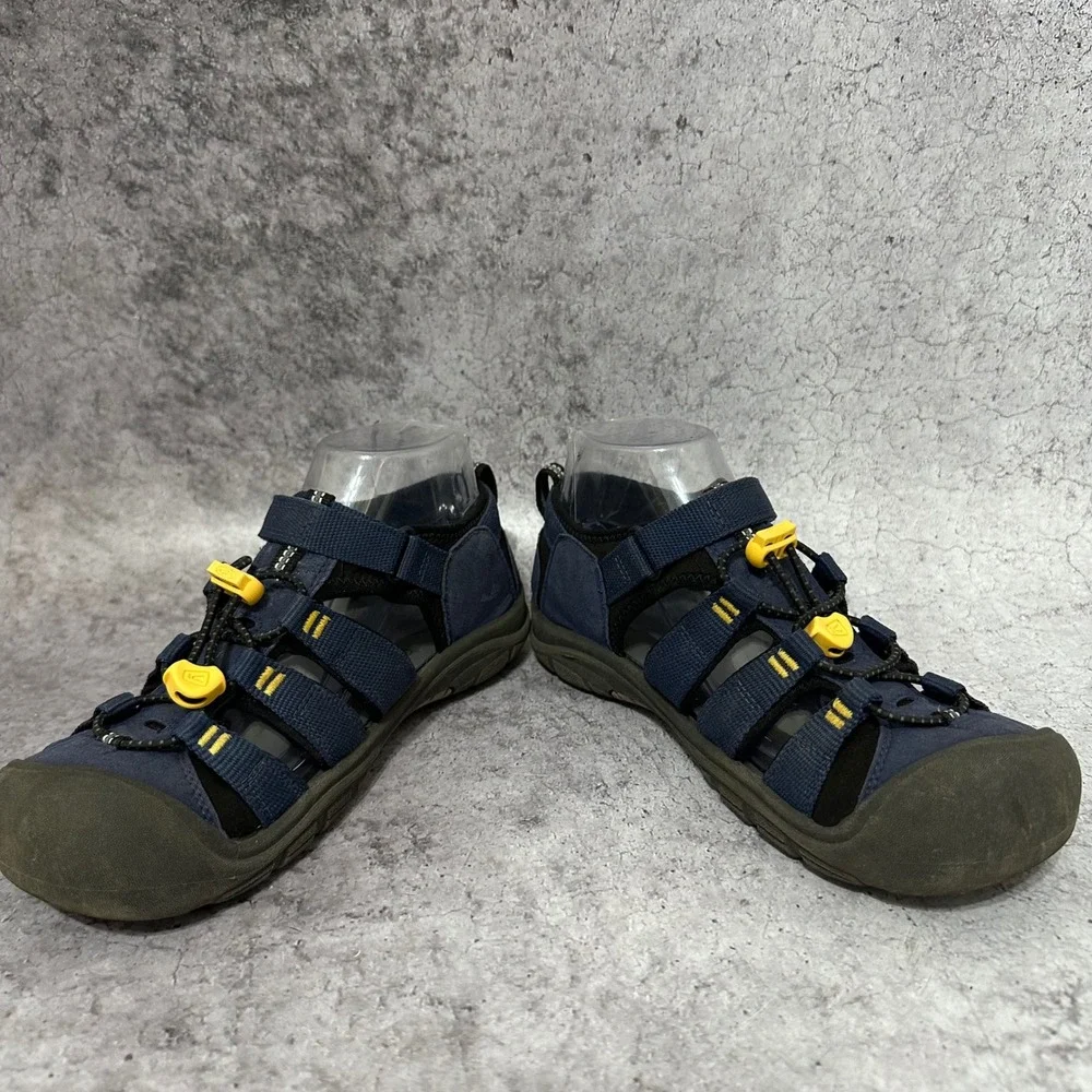 Keen Newport H2 Sandals Kids 6 Blue Hiking Water Shoes Bungee Laces